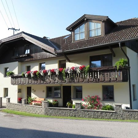 Ferienwohnung Fam Alfons Geiler Heinfels Exterior foto